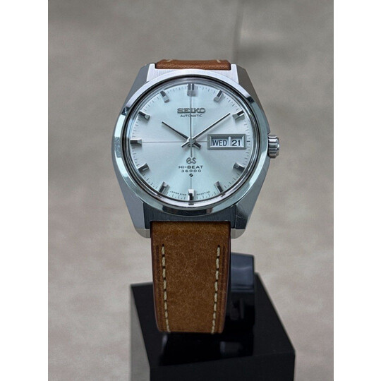 37mm • 1969 Grand Seiko 6146-8000 “Crosshair” 61GS Hi-Beat 36000vph